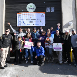 happy volunteers